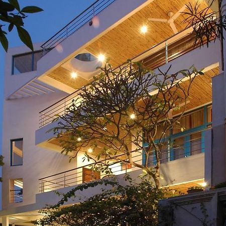 B Nineteen Nueva Delhi Exterior foto