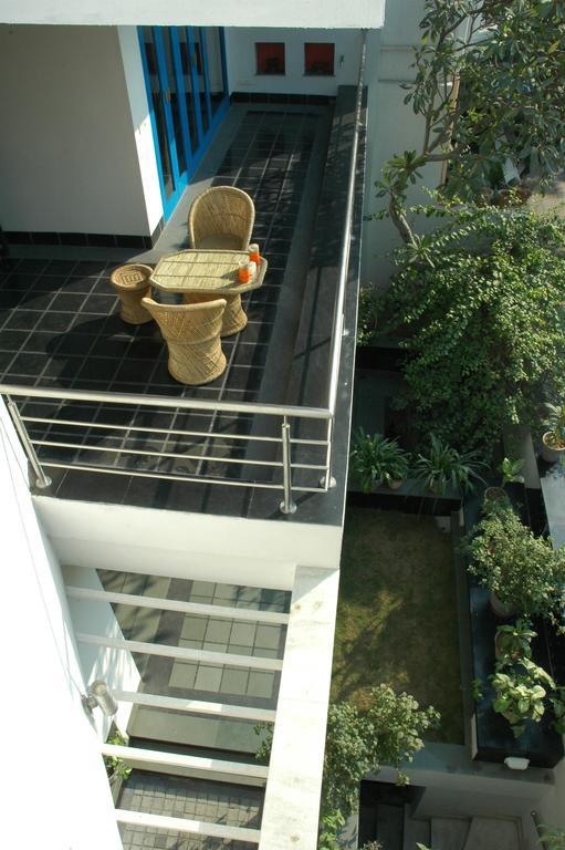 B Nineteen Nueva Delhi Exterior foto